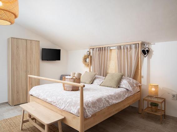 Apartments And Rooms Jakic เมดูลิน ภายนอก รูปภาพ