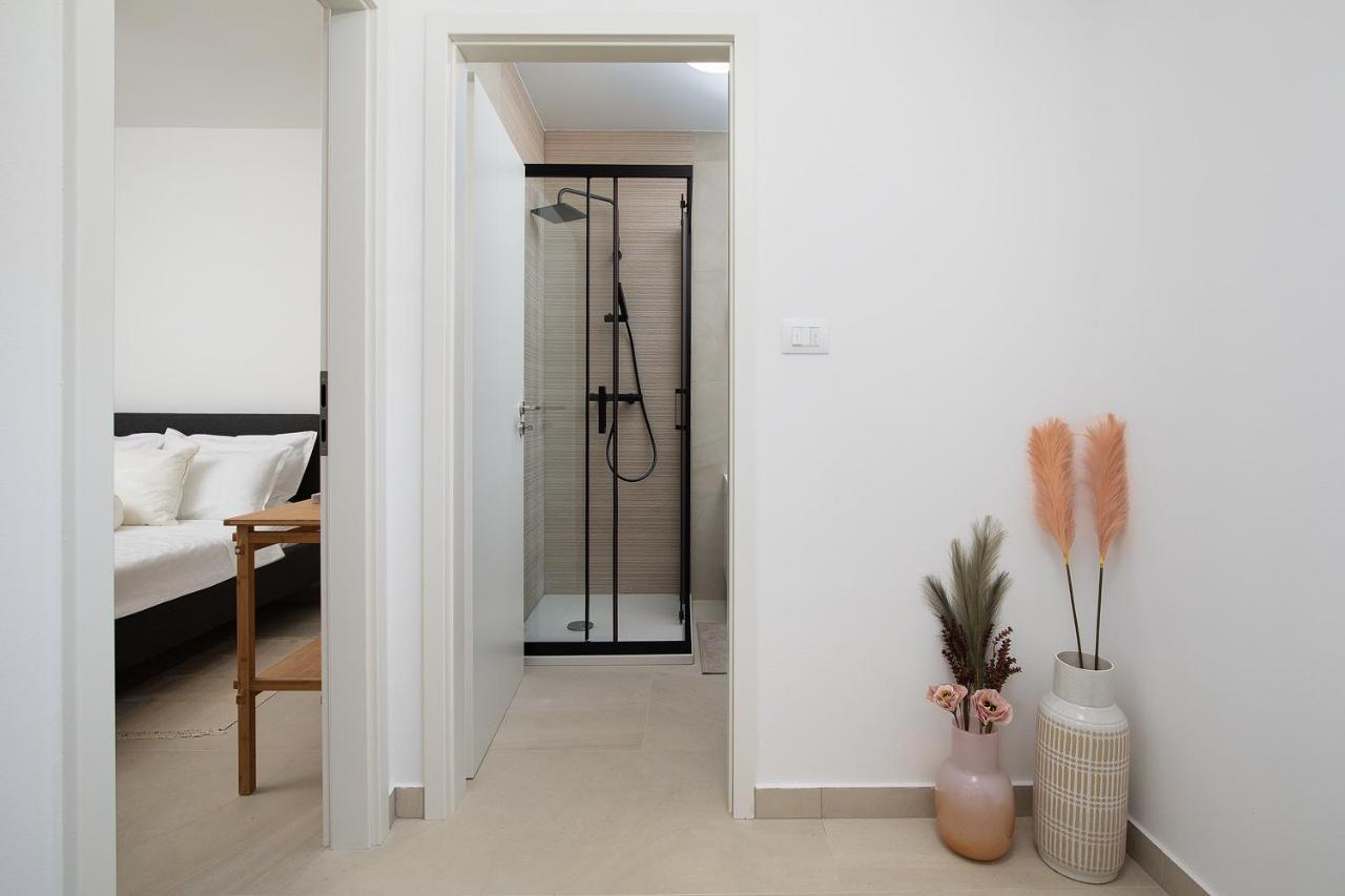 Apartments And Rooms Jakic เมดูลิน ภายนอก รูปภาพ